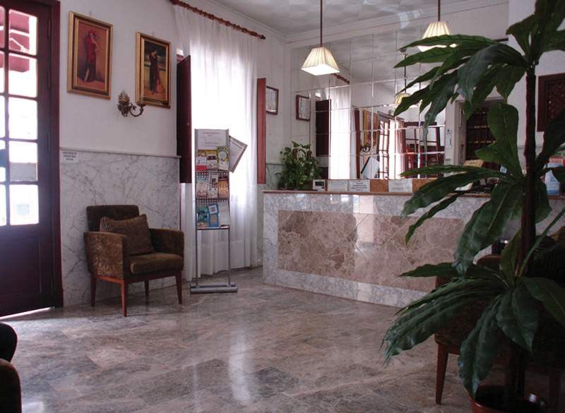 Hotel Nova Centro 2*
